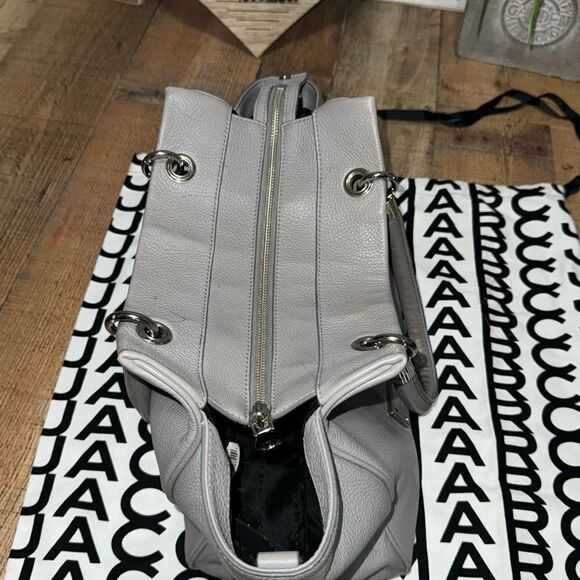 Marc by Marc Jacobs Too Hot to Handle Bentley Tote Cement Gray - Picture 14 of 16